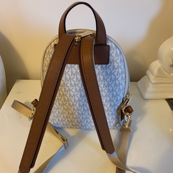 Michael Kors Small Backpack - Picture 4 of 7